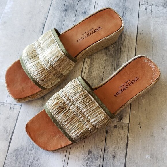 Andre Assous Straw Slide Sandal - Size 10 - Picture 1 of 6